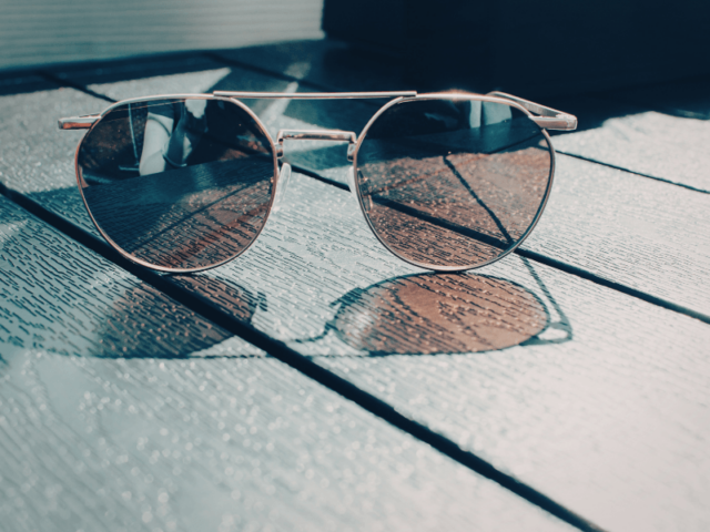 How to Choose Sunglasses Lenses for the Summer?