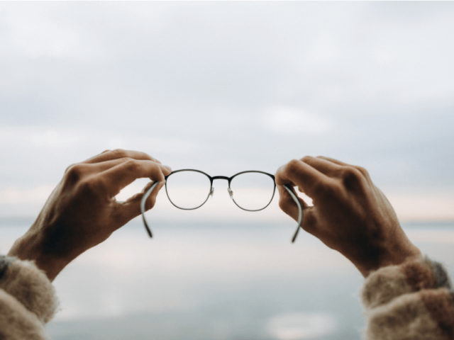 Blurred Vision: Causes, When to Worry, and How to Fix It